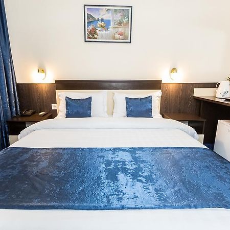 Salem Hotel On Abaya 阿拉木图 外观 照片