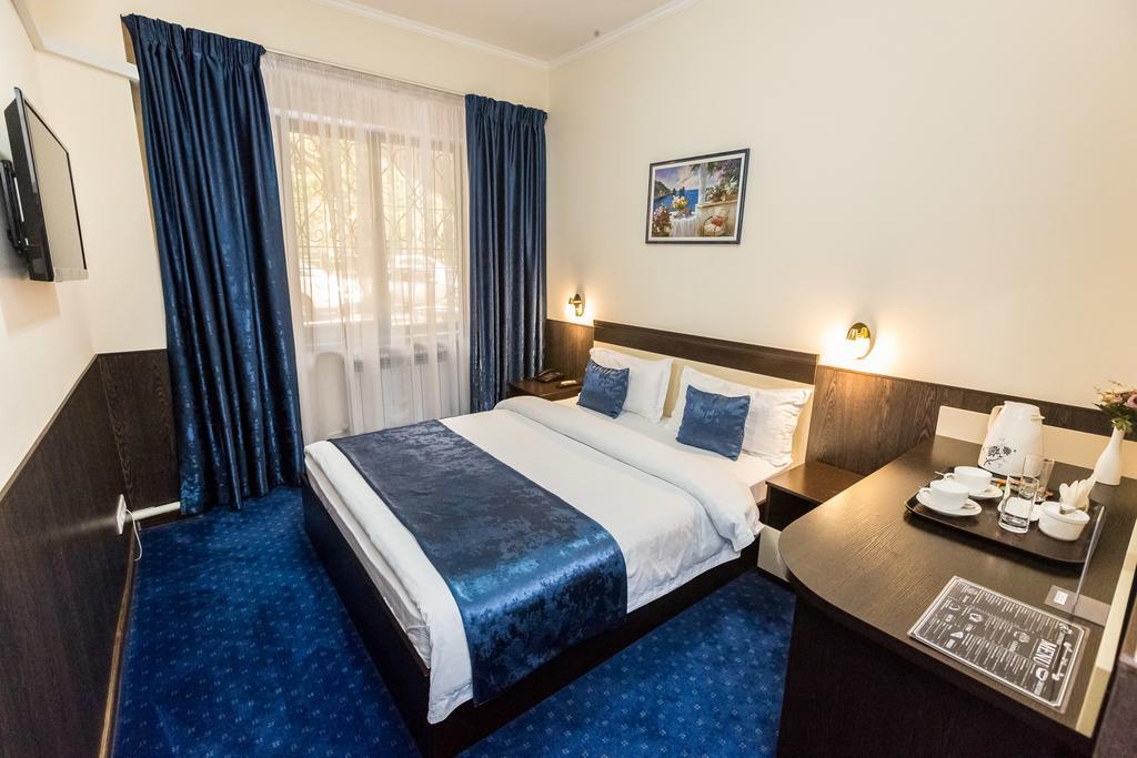 Salem Hotel On Abaya 阿拉木图 外观 照片