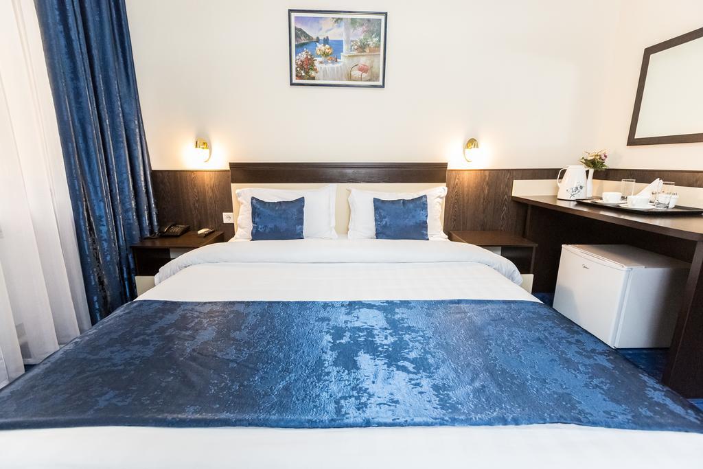 Salem Hotel On Abaya 阿拉木图 外观 照片